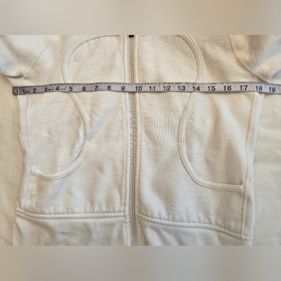 Lululemon Women's Scuba Hoodie Jacket. White. Measurements in pictures - Picture 9 of 11